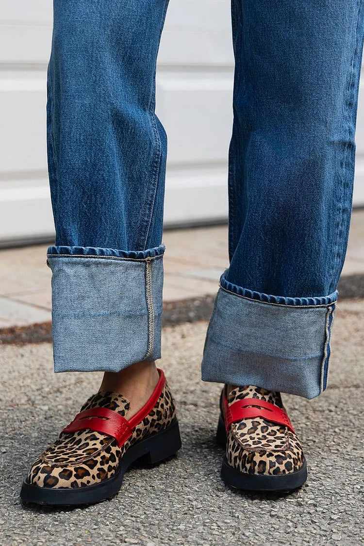 Jackie – Elegant Leopard Loafer with Red Detail