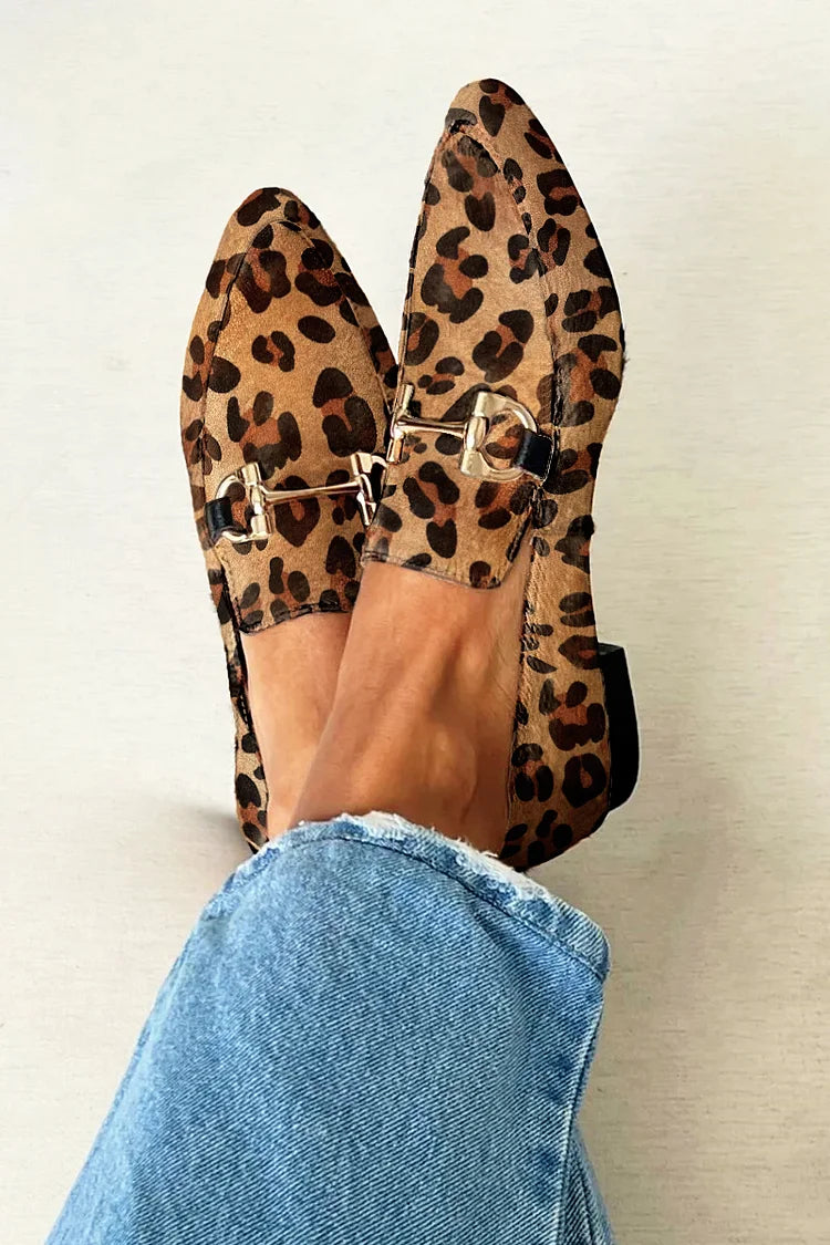 Juul – Elegant Patterned Loafer with Subtle Heels