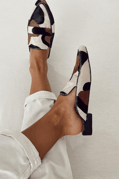 Emma – Elegant Abstract Pattern Moccasin