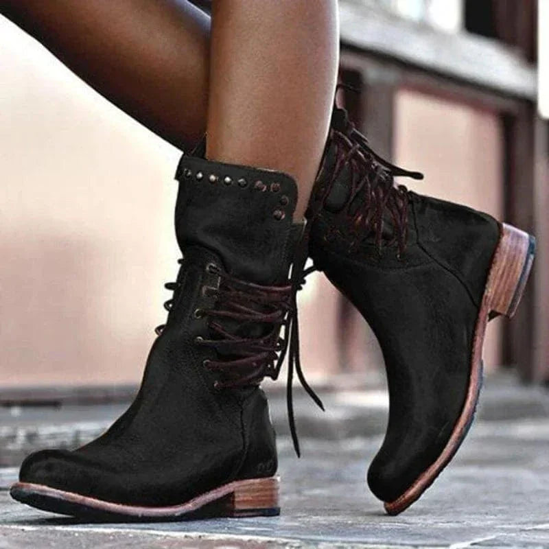 Dakota – Elegant Trail Boots
