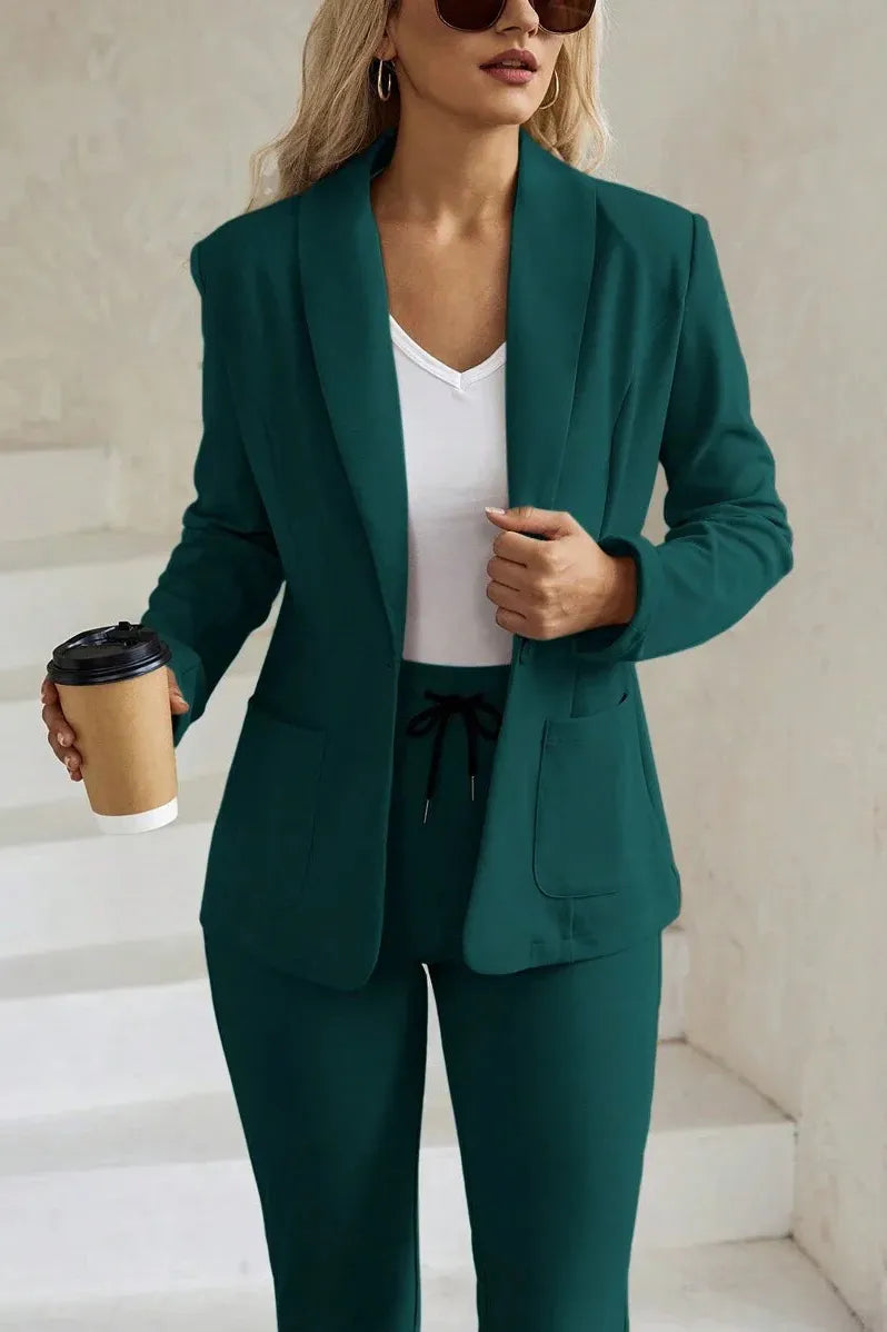 Noa – Elegant Soft Tailored Set