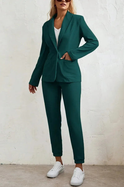 Noa – Elegant Soft Tailored Set