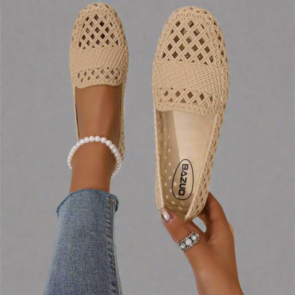 Trutgarda – Elegant Moccasin Slippers