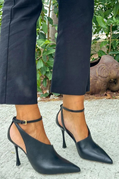 Agathe™ – Timeless Elegant Pointed Heels