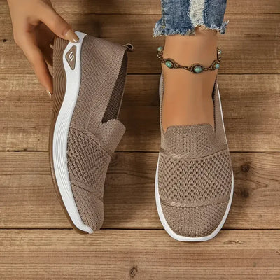 Azalea™ – Elegant Orthopedic Slip-On Sneakers
