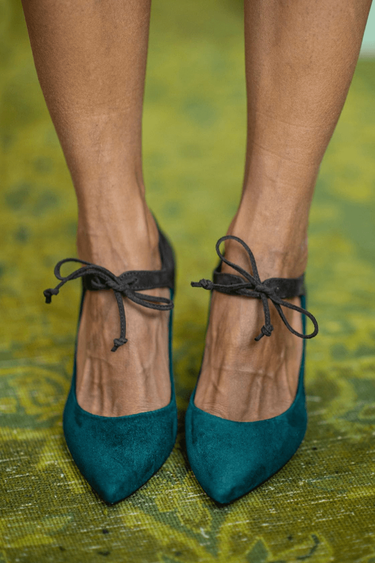 LUCREZIA | ANKLE STRAP PUMP
