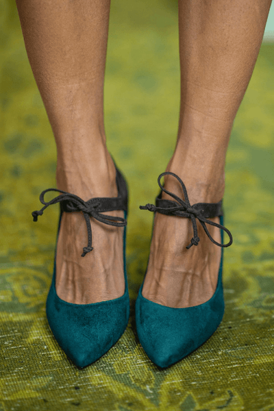 LUCREZIA | ANKLE STRAP PUMP