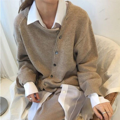 Regina – Elegant Warm Sweater