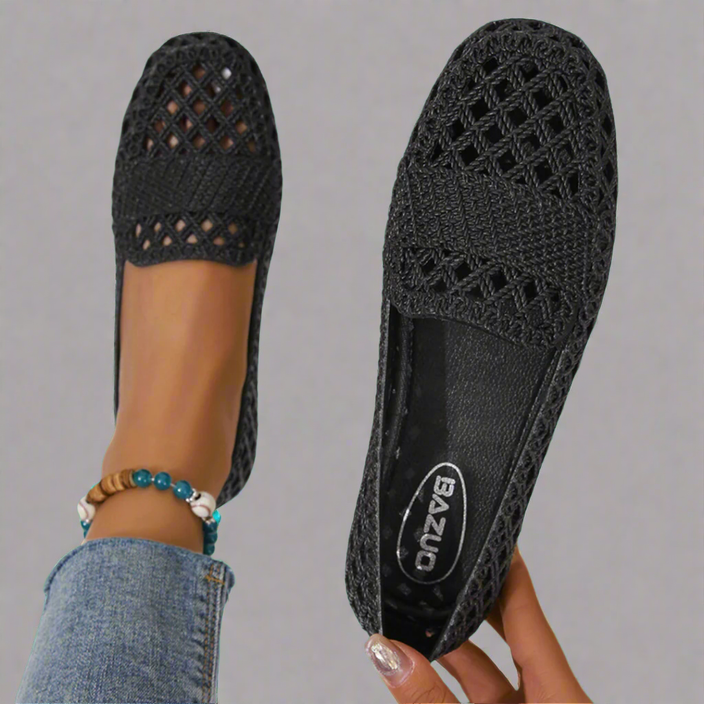 Trutgarda – Elegant Moccasin Slippers