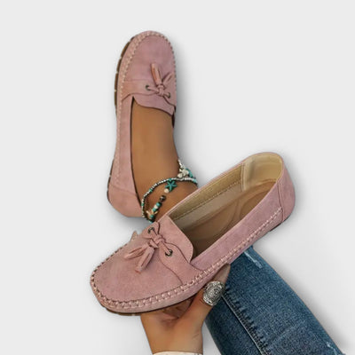 Lise – Elegant Suede Loafer
