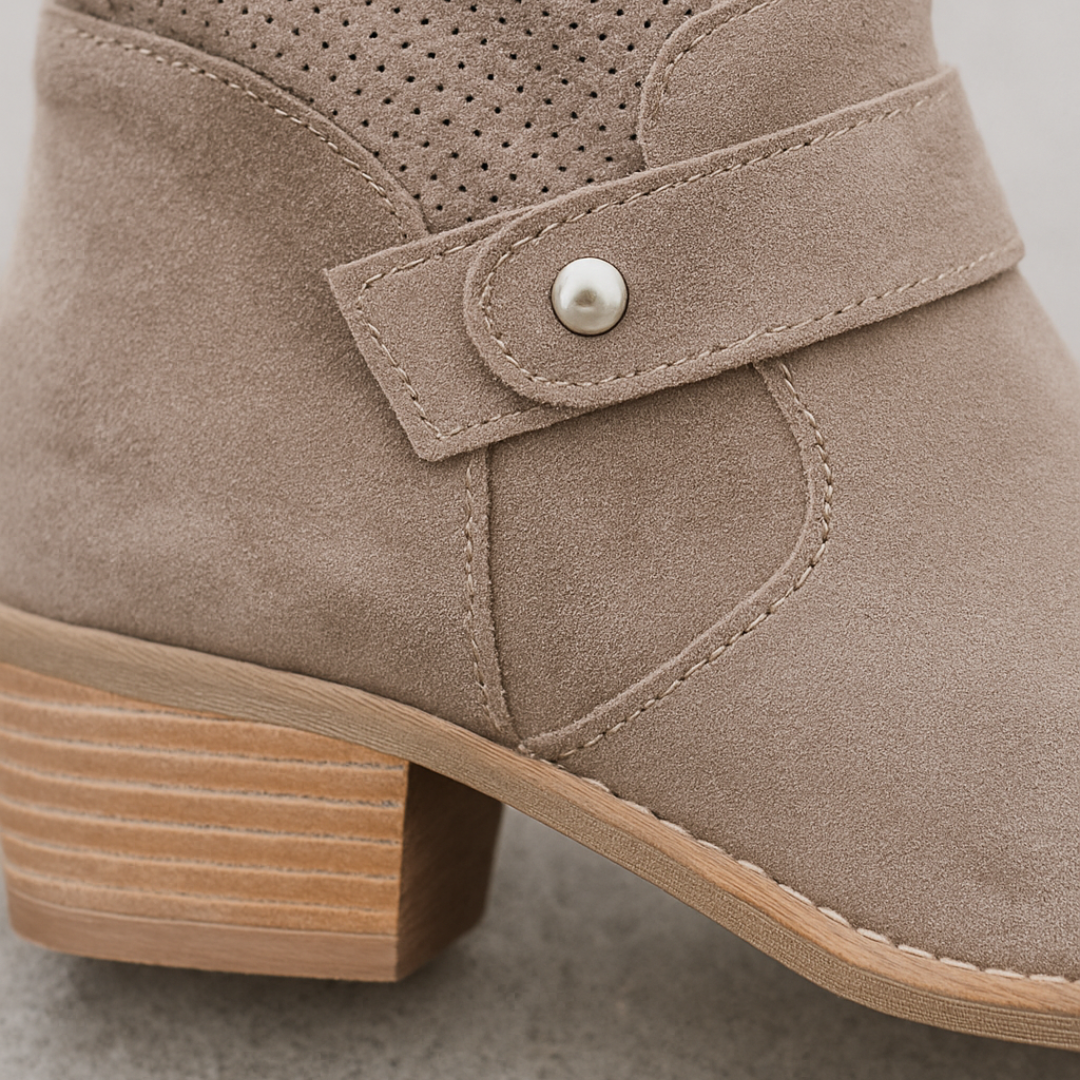 Samira – Elegant Ankle Boots with Timeless Comfort