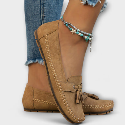 Lise – Elegant Suede Loafer