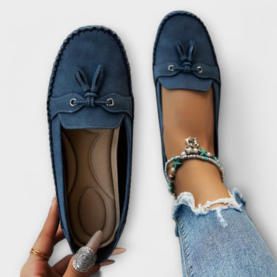 Lise – Elegant Suede Loafer