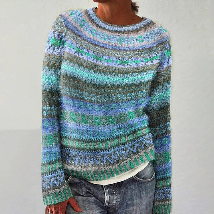 Isabella – Timeless Elegant Sweater