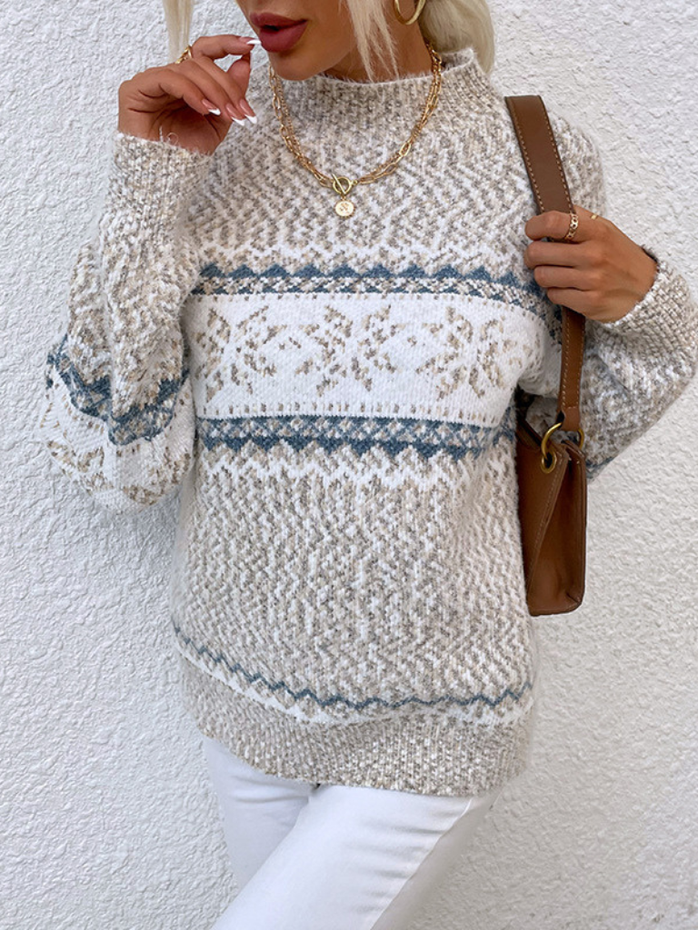 Aspen Snow – Elegant Knit Sweater