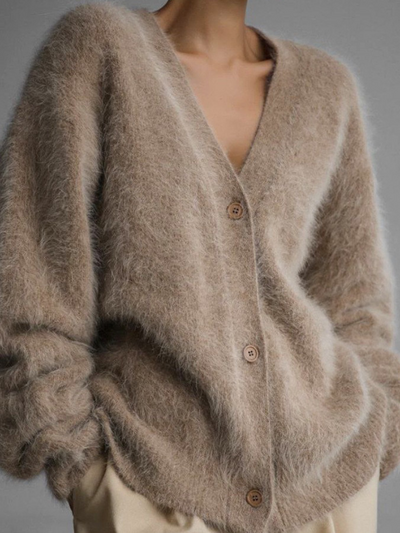 Celeste – Elegant Fuzzy Cardigan