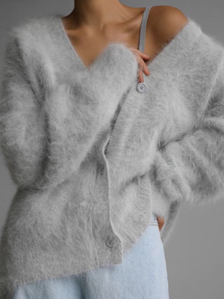 Celeste – Elegant Fuzzy Cardigan