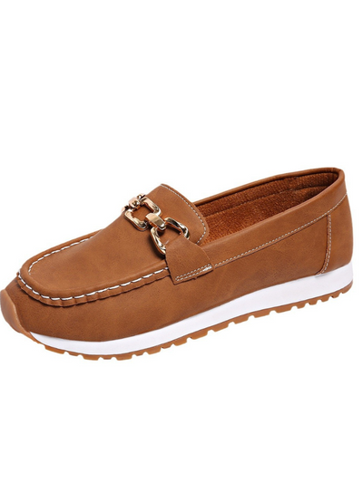 ISLA – Elegant Chain Detail Loafer