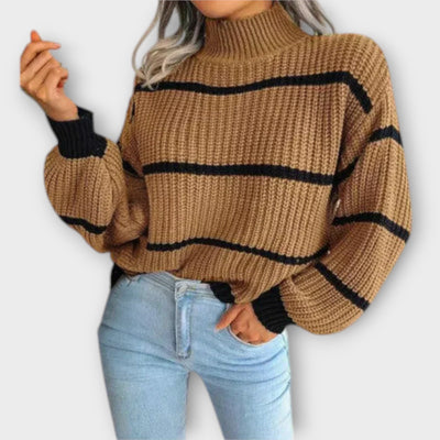 Amelith – Elegant Striped Turtleneck Sweater