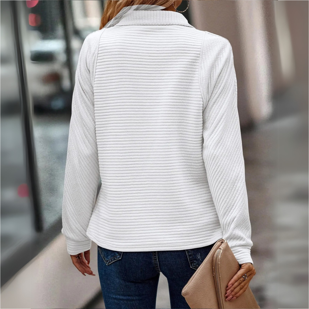 Suzanne – Elegant Half-Zip Sweater