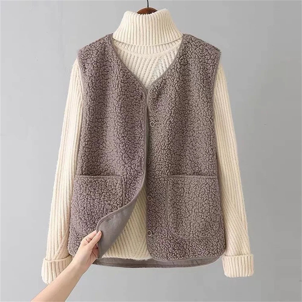Laluna – Timeless Classic Cardigan