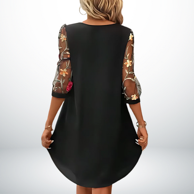 Agnes – Timeless Elegant Mini Dress
