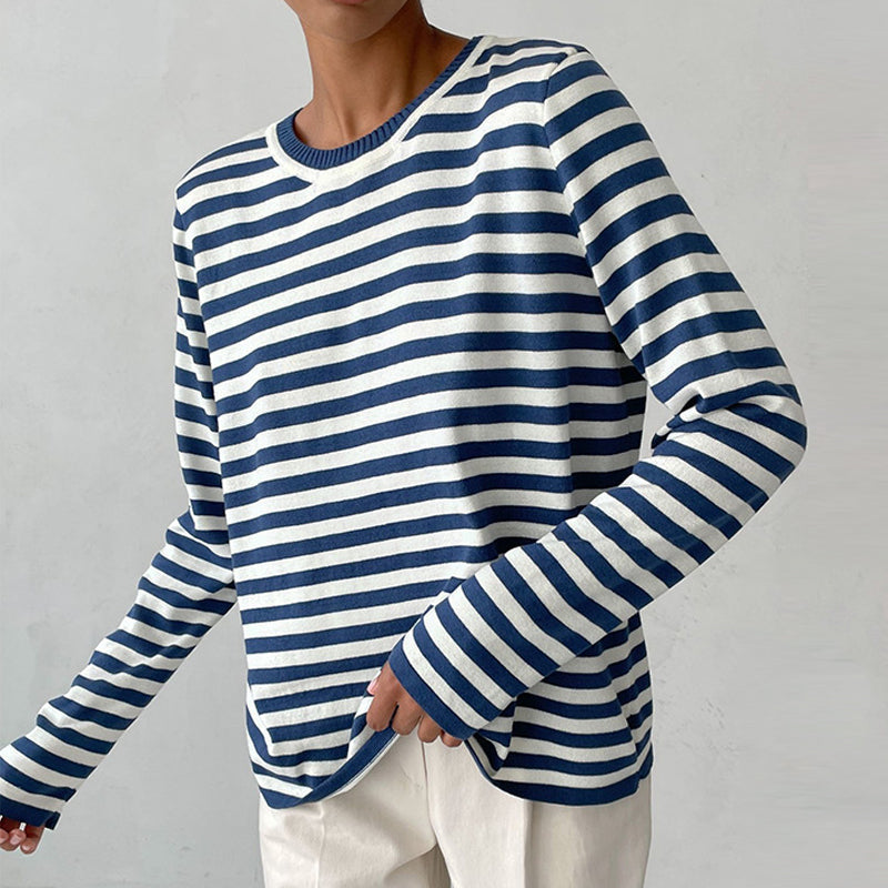 Nicole – Elegant Striped Sweater