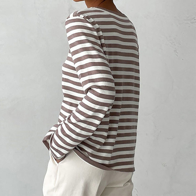Nicole – Elegant Striped Sweater