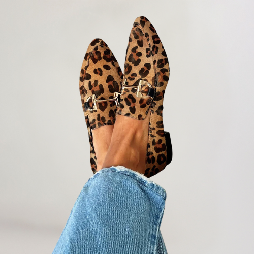 Juul – Elegant Patterned Loafer with Subtle Heels