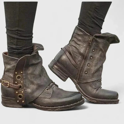 Savannah – Elegant Rivet Boots