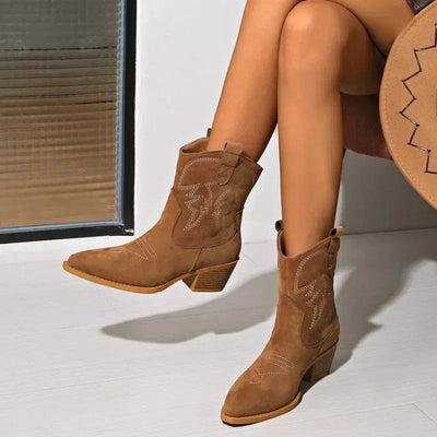 Sierra Belle – Elegant Western Boots