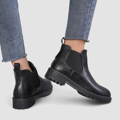 Zara – Elegant Orthopedic Boots