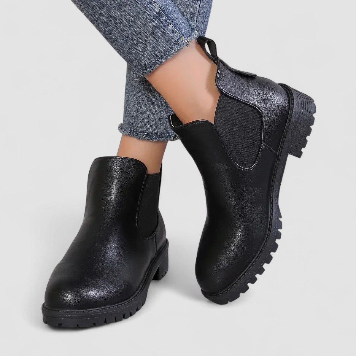 Zara – Elegant Orthopedic Boots