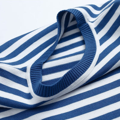 Nicole – Elegant Striped Sweater