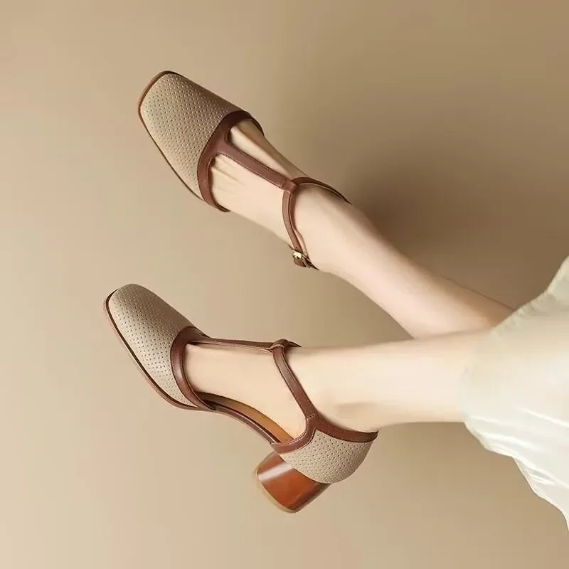 Isava – Elegant Mid Heel Shoes