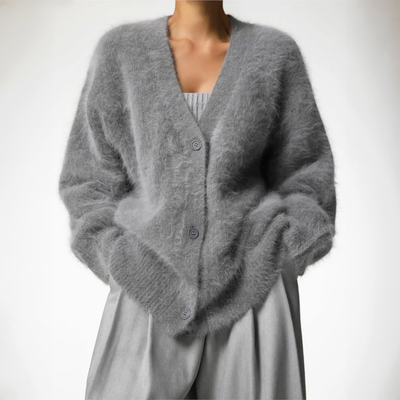 Luna – Timeless Cashmere Cardigan