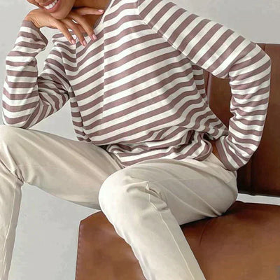 Nicole – Elegant Striped Sweater
