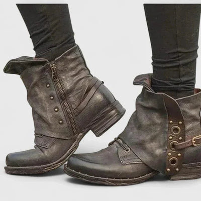 Savannah – Elegant Rivet Boots