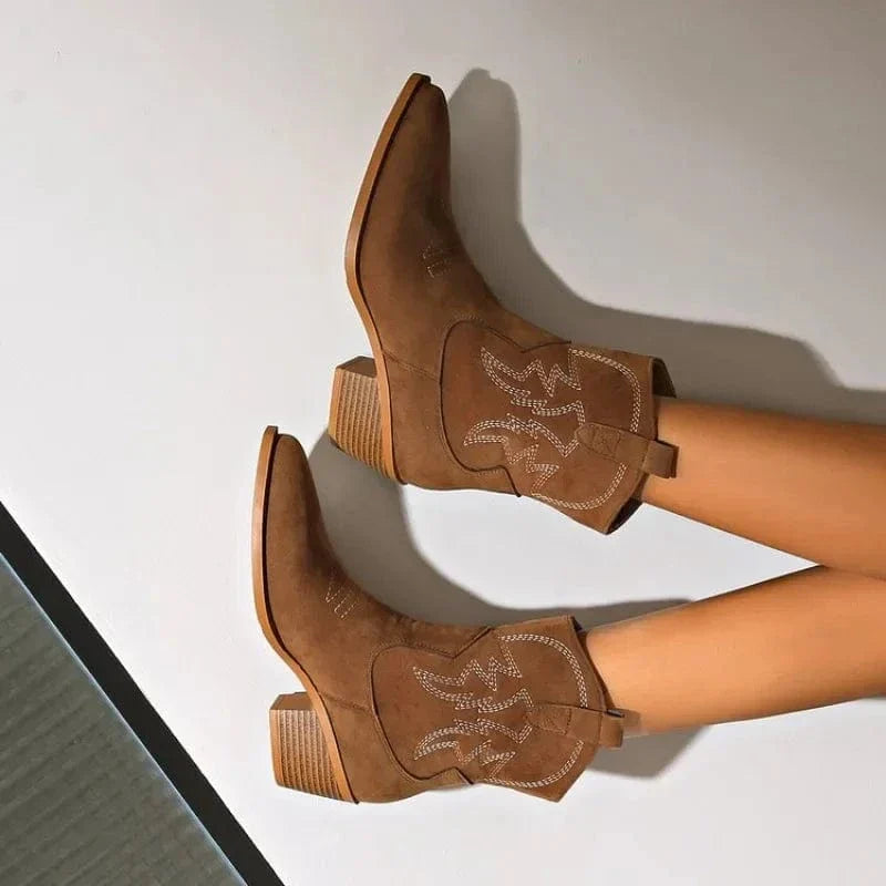 Sierra Belle – Elegant Western Boots