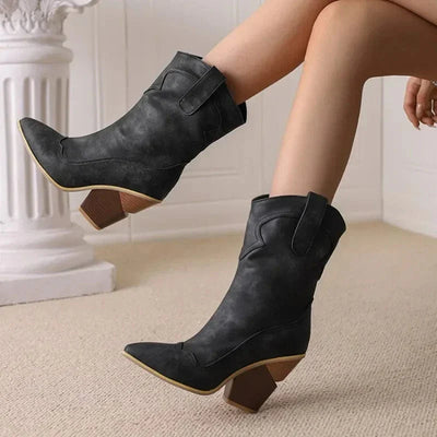 Mesa – Elegant Western Bootie