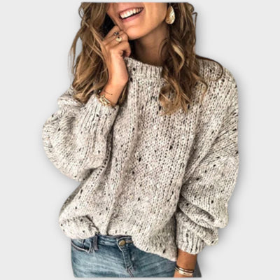 Mira – Elegant Cashmere Sweater