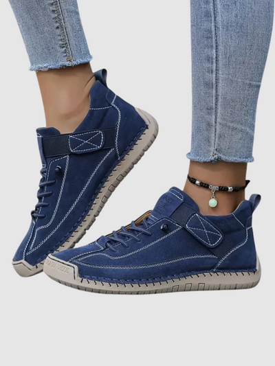 Maribel – Elegant Lace-Up Sneakers