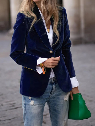 LUNA – Elegant Velvet Blazer