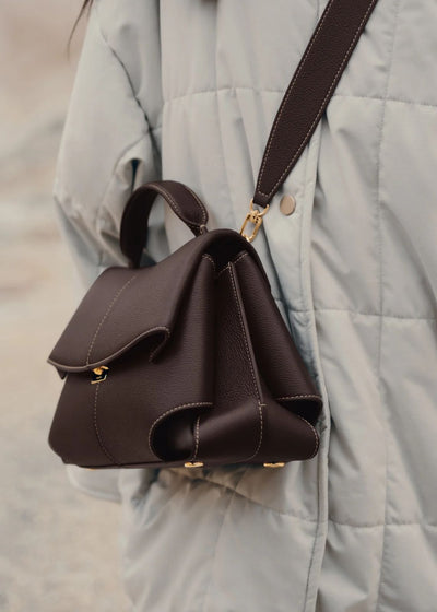 Live | Elegant Handbag