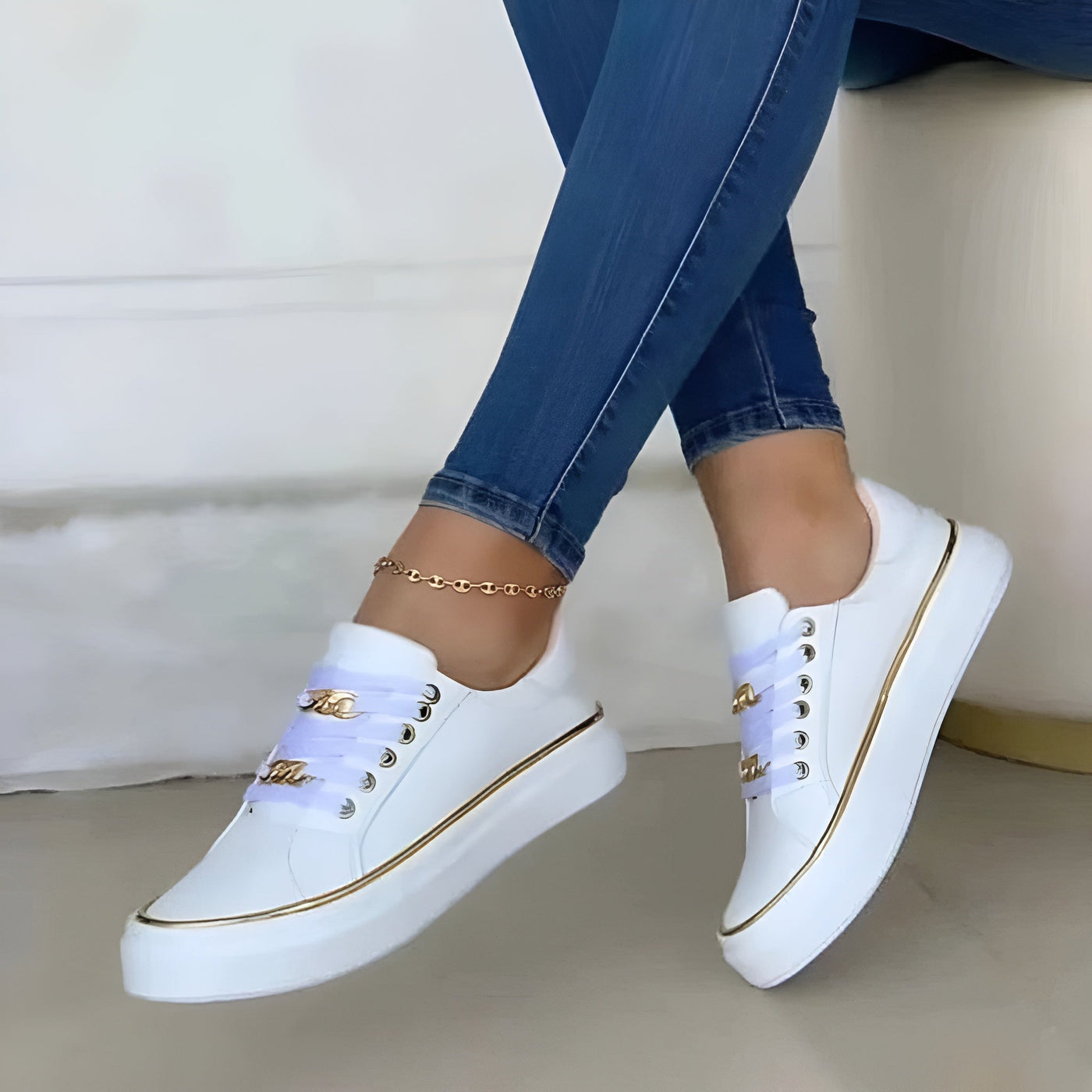 Gracie – Elegant Orthopedic Sports Shoe