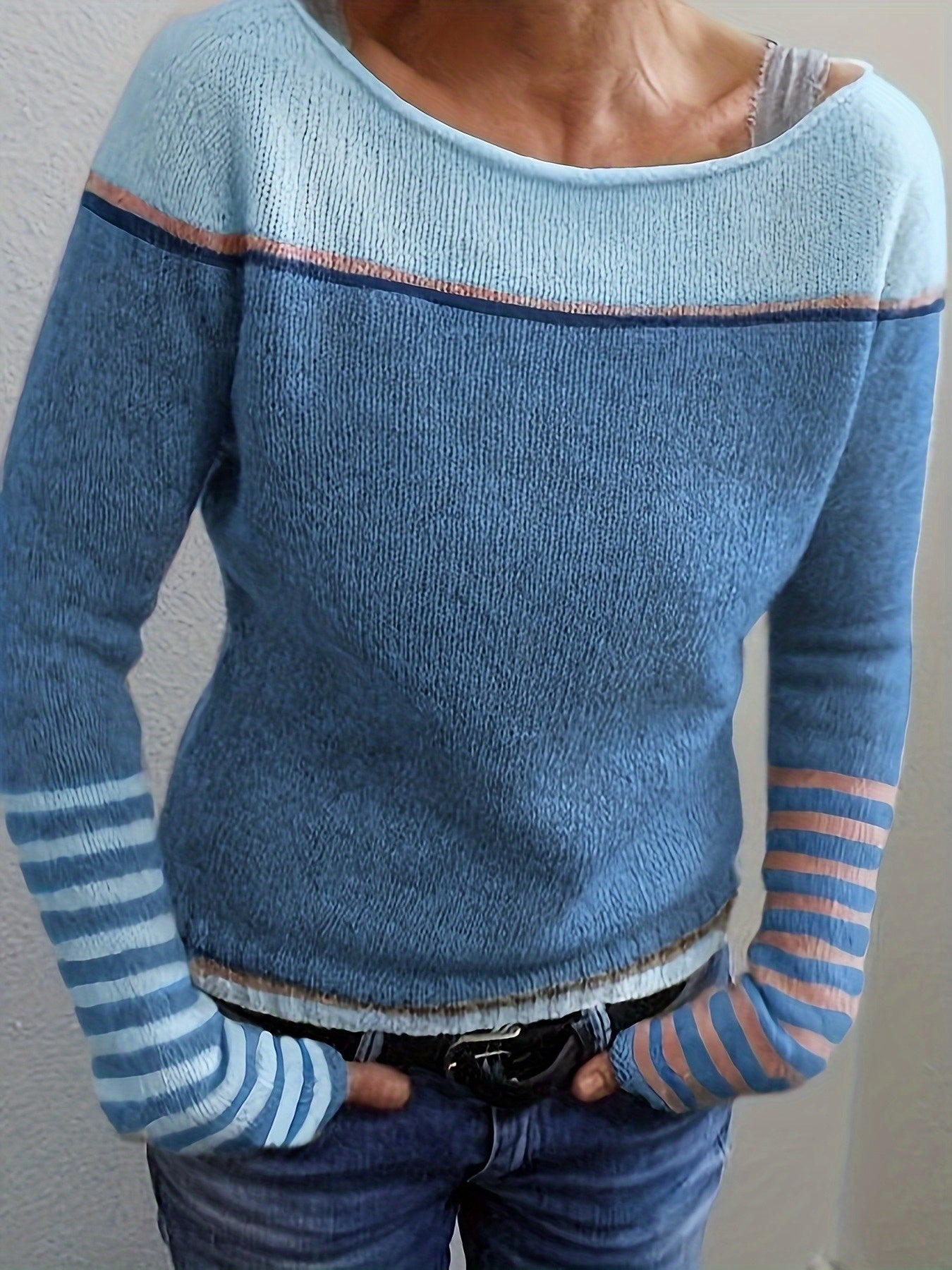 Katharina – Elegant Striped Sweater