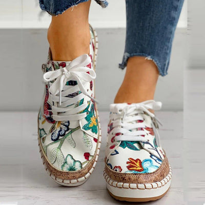 Oluchi™ – Elegant Floral Orthopedic Sneakers