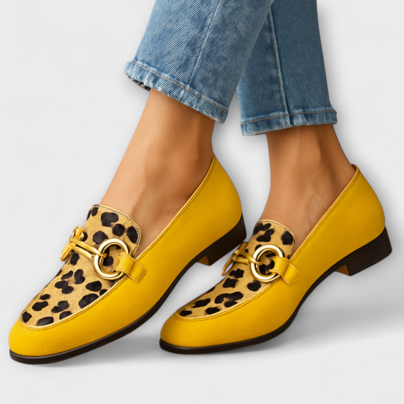 Sonia – Elegant Animal Print Sneakers with Decorative Buckle