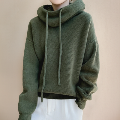 Lia – Timeless Elegant Turtleneck Sweater
