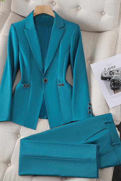 Camille – Elegant Blazer Ensemble